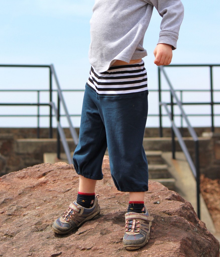 Clam digger clearance pants