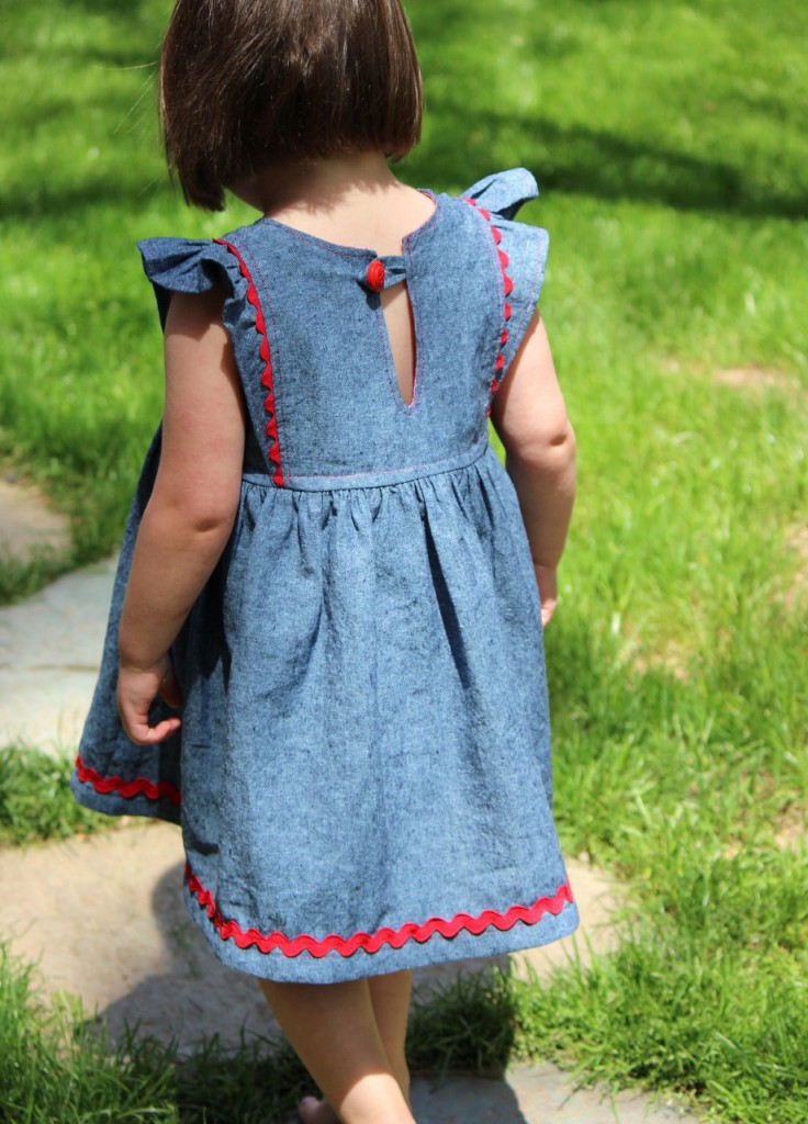 Back View, Infinite A-line Dress, pattern by Bonnie Wiscombe, sewn by fromwholecloth.com